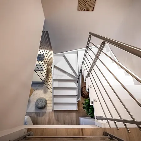 Yid Quiet With Garden Close To Florence شقة